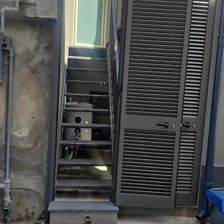 Grey In Centro Randazzo